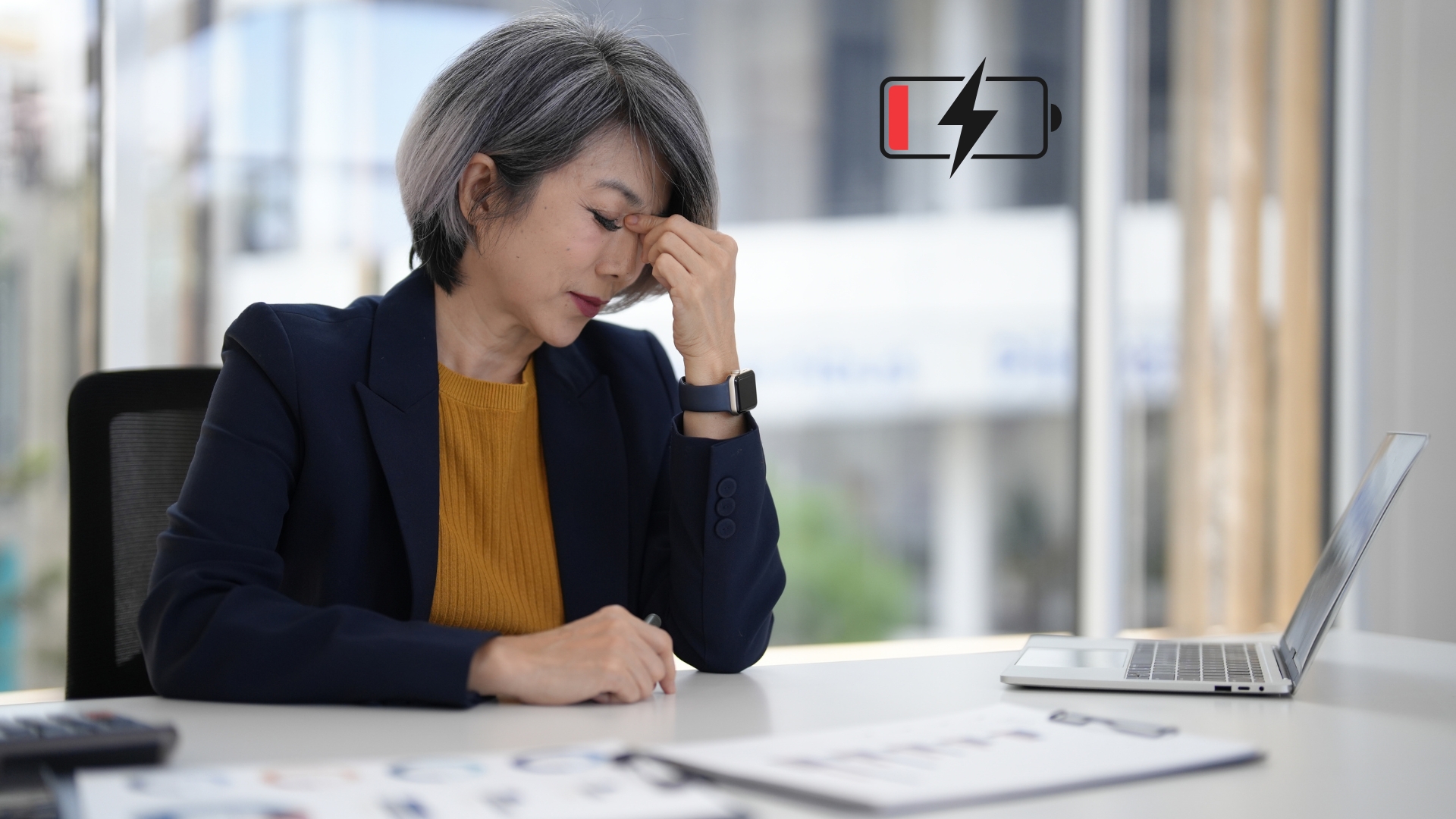 Blue Tosca Modern Bold Training & Development Presentation (82)