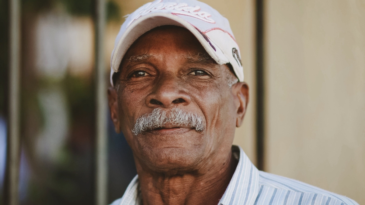 Neural pathways deteriorating and losing connectivity over time